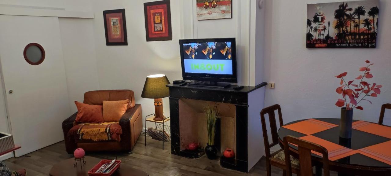 Вилла Au Quatre, 2Em Etage Centre Historique Пезенас Экстерьер фото